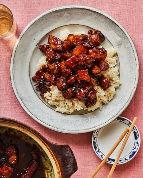 The Chef's Delicious Dishes for Taiwanese Braised Pork Belly and Daikon Tots